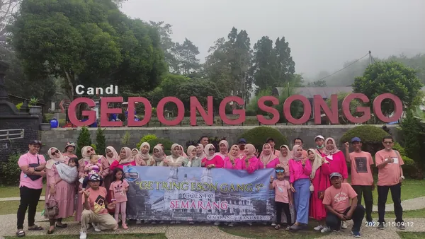 Keindahan Candi Gedong Songo di lereng Gunung Ungaran: Udara sejuk dan pemandangan alam di atas awan
